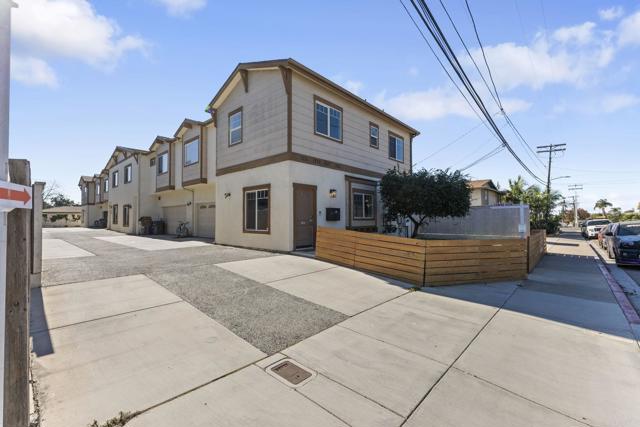 Detail Gallery Image 30 of 31 For 1325 Holly Ave, Imperial Beach,  CA 91932 - 3 Beds | 2/1 Baths