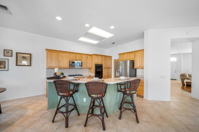37718 Medjool Avenue, Palm Desert CA: https://media.crmls.org/mediaz/f5685179-aa93-4150-9874-f297f6da1805.jpg