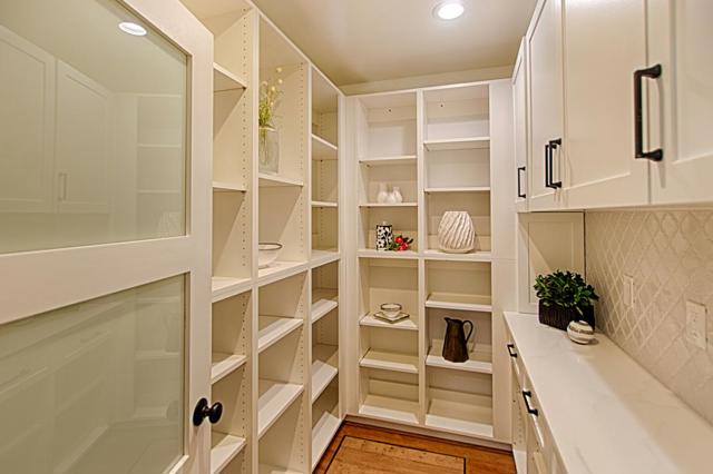 341 Lake Drive, Boulder Creek CA: https://media.crmls.org/mediaz/f569f555-d9f4-45c6-867a-f844d7d5ca08.jpg