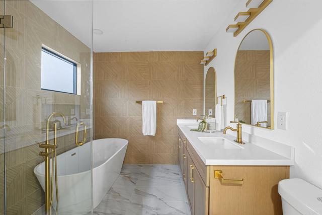 Detail Gallery Image 27 of 48 For 2851 Grandview St, San Diego,  CA 92110 - 3 Beds | 2 Baths