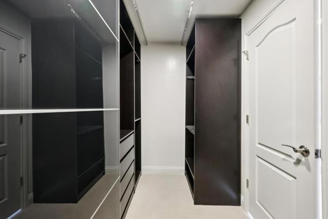 900 Highlands Circle, Los Altos CA: https://media.crmls.org/mediaz/f56aba3f-bd48-4dd9-a661-0762befec637.jpg