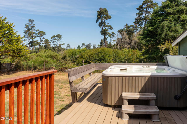 Detail Gallery Image 29 of 31 For 17800 Freitas Ln, Fort Bragg,  CA 95437 - 2 Beds | 1/1 Baths