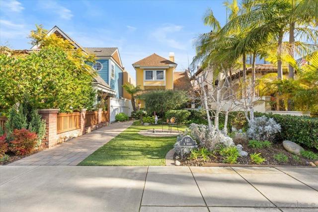 847 B Ave, Coronado, California 92118, 2 Bedrooms Bedrooms, ,2 BathroomsBathrooms,Single Family Residence,For Sale,B Ave,250017053SD