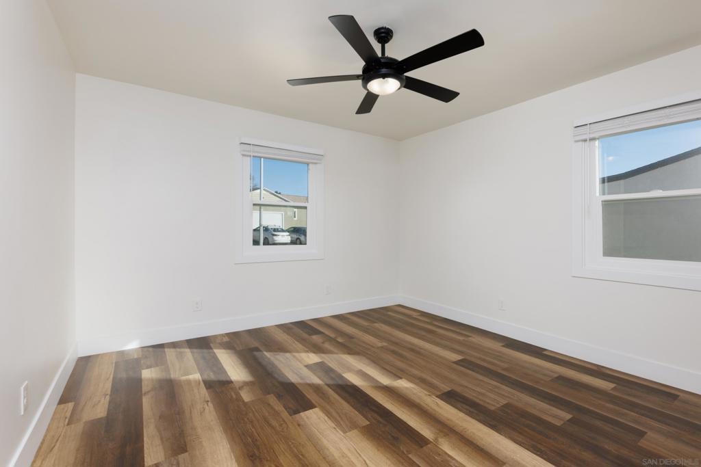 MLS #250040216SD image #21