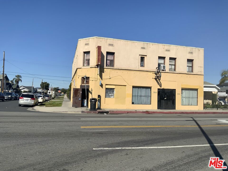 1763 W Vernon Avenue, Los Angeles, CA 90062