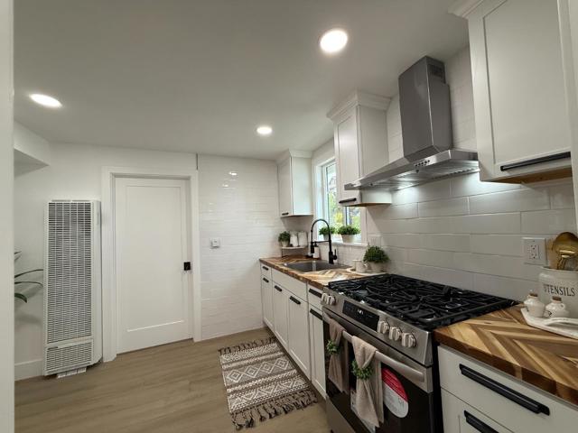 684 David Avenue, Monterey CA: https://media.crmls.org/mediaz/f570666d-8eef-4343-87ac-e5dc5063129c.jpg