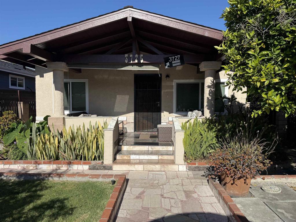 3725 Arizona St.
