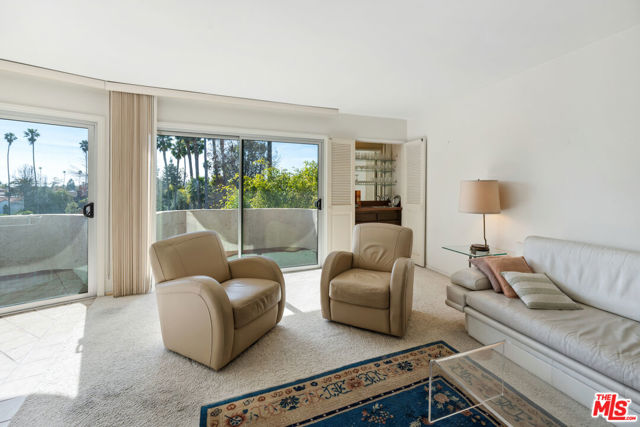Drew Fenton | 836 S Bundy Drive Los Angeles CA | MLS: 7113379