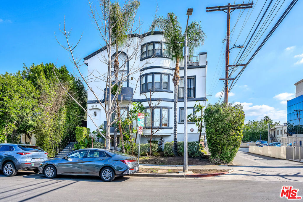 4212 Greenbush AvenueSherman Oaks img 24