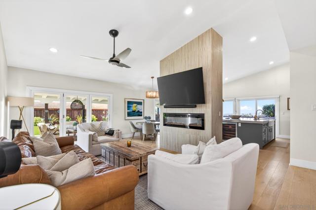 14224 Recuerdo Dr, San Diego CA: https://media.crmls.org/mediaz/f575319c-d9cc-4294-a840-a92e8d1cde8e.jpg