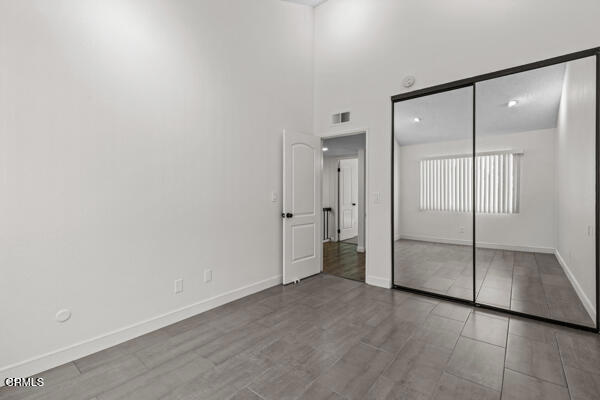 Detail Gallery Image 21 of 33 For 21931 Burbank Bld #5,  Los Angeles,  CA 91367 - 3 Beds | 2/1 Baths