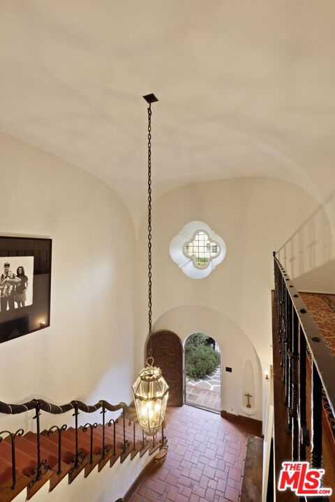 MLS #25592087 image #30