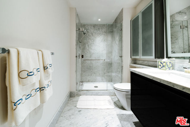 1 W Century Drive, Los Angeles CA: https://media.crmls.org/mediaz/f576ff85-2ada-4d82-9236-68edf0fb0907.jpg