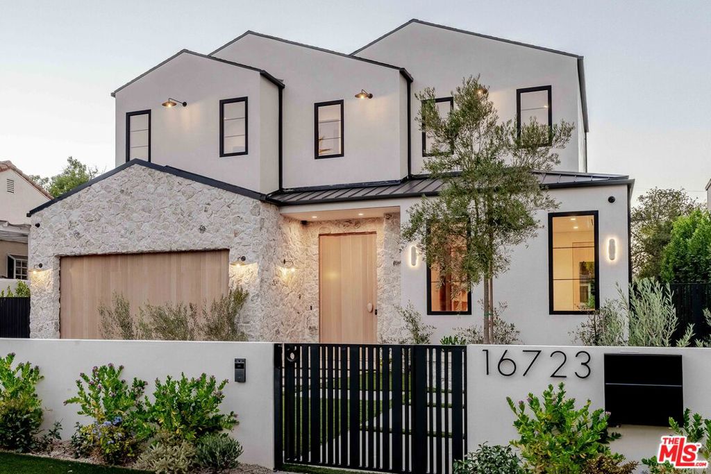 16723 La Maida Street — Contemporary
