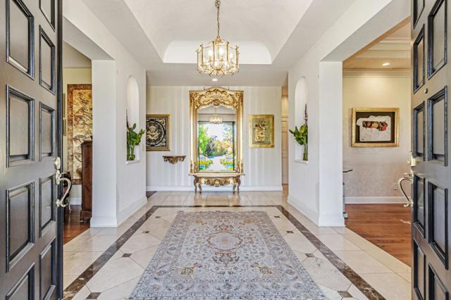 12308 Crayside Lane, Saratoga CA: https://media.crmls.org/mediaz/f5787f4e-3c2e-4b2c-bc08-c782300dc83c.jpg