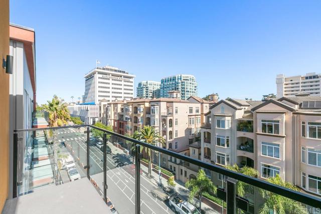 Image 5 of 7 For 2426 Fourth Avenue 307