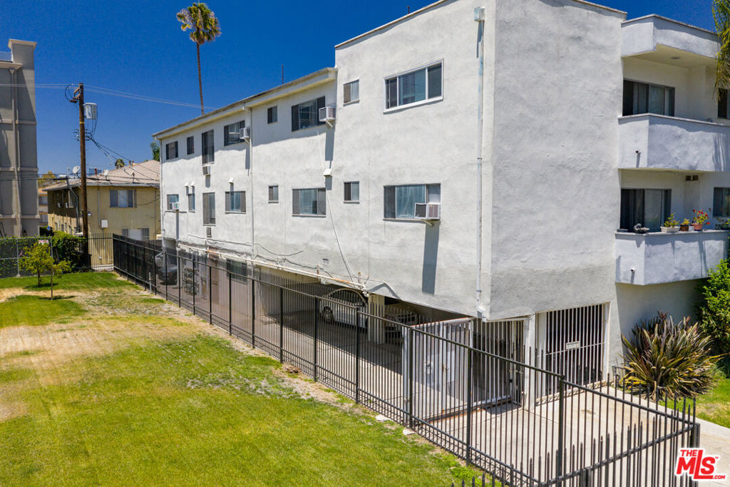 MLS #26865467 image #22
