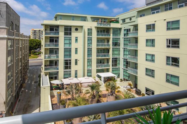 Detail Gallery Image 44 of 56 For 3812 Park Bld #414,  San Diego,  CA 92103 - 2 Beds | 2 Baths