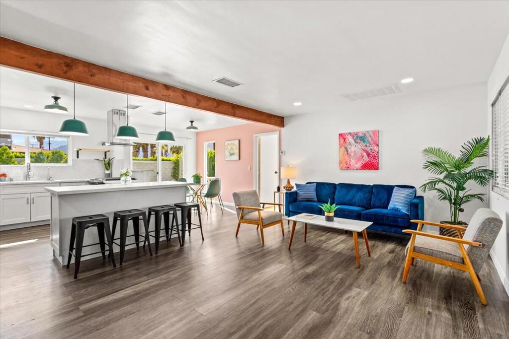 MLS #219139002PS image #3