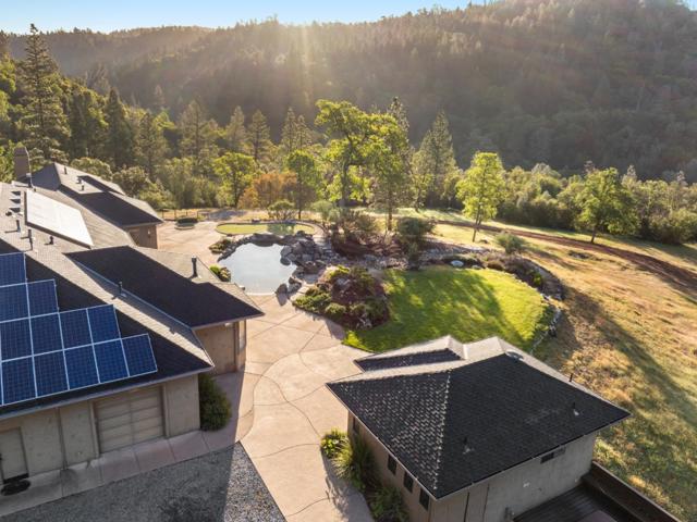 5500 Rio Cascada,  CA: https://media.crmls.org/mediaz/f57bdbdc-ce74-4970-b83c-59bd24a53705.jpg