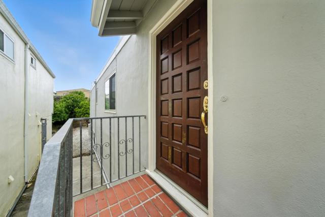362 Lakeshire Drive, Daly City CA: https://media.crmls.org/mediaz/f57cd9d6-e2a8-476a-b417-b7046e9f0ff7.jpg