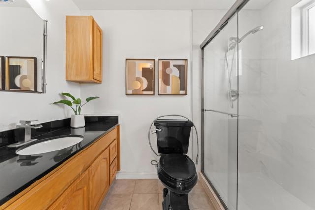 6793 Flanders Dr, Newark CA: https://media.crmls.org/mediaz/f57ce3b2-3c60-4830-bda9-47a580c95112.jpg