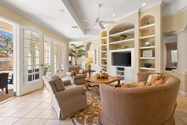 77312 Coyote Creek Path, Indian Wells CA: https://media.crmls.org/mediaz/f57dbd0f-0f06-442e-ba79-289f96a8db65.jpg