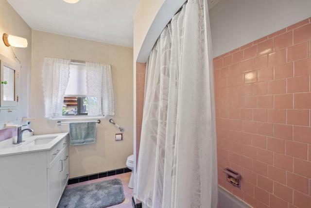106 Stanford Street, Watsonville CA: https://media.crmls.org/mediaz/f57e78ff-443e-420e-8869-43fadcc3b193.jpg