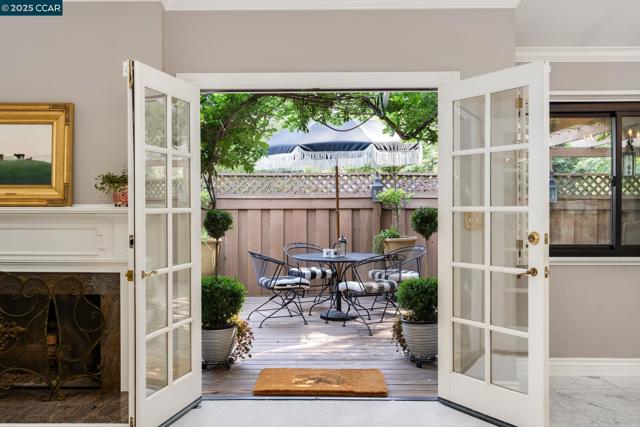 131 Shoshone Court, Danville CA: https://media.crmls.org/mediaz/f57fcaee-ccd0-4a7f-a261-8f89a4b42dcd.jpg