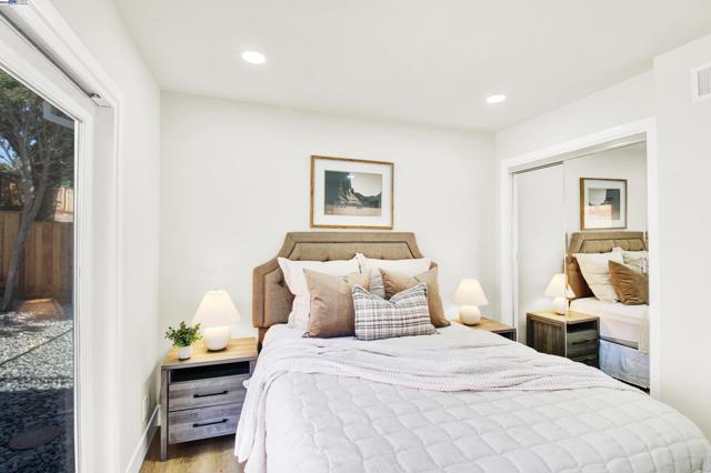 3613 perada dr, Walnut Creek CA: https://media.crmls.org/mediaz/f58237aa-ce7a-48cc-b737-26c0bb09562b.jpg