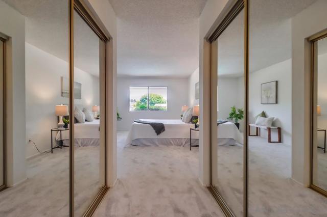 4402 Collwood Ln, San Diego CA: https://media.crmls.org/mediaz/f5826ca6-59da-49c4-bf65-b45abd74b8aa.jpg