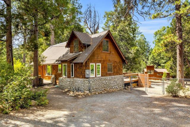 25861 Hill St, Idyllwild, CA 92549