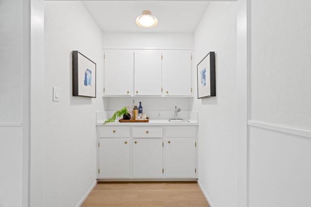 761 Woodstock Lane, Los Altos CA: https://media.crmls.org/mediaz/f583540e-5ff9-4f29-a362-51299f5778d8.jpg