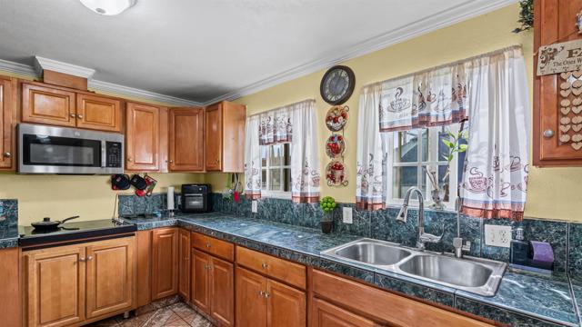 4764 Polk Avenue, San Diego CA: https://media.crmls.org/mediaz/f583e40a-cc8e-42a5-b6c1-0d91f9a273a7.jpg