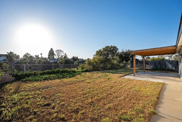 8973 CARLEY CIR, San Diego CA: https://media.crmls.org/mediaz/f584870d-295c-4dbc-af1b-c4525086a2bb.jpg