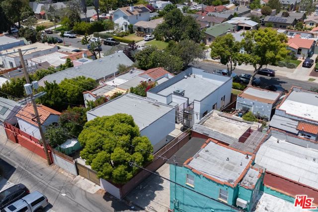 3170 Glenmanor Place, Los Angeles CA: https://media.crmls.org/mediaz/f5849748-13e9-4976-a8f6-b81b760ed149.jpg