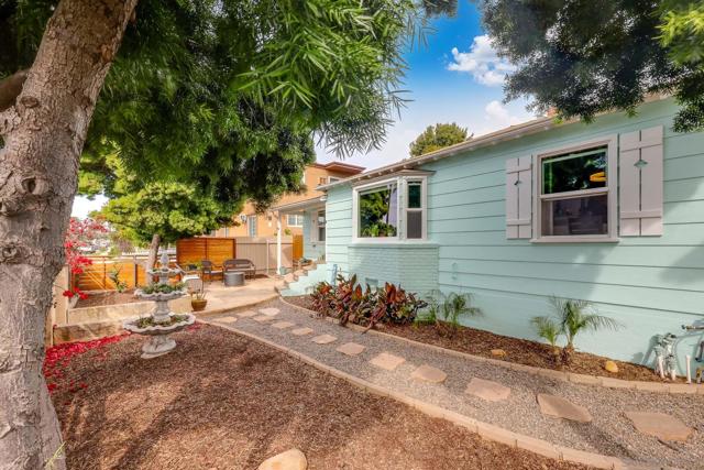 4375 77 Arizona St, San Diego CA: https://media.crmls.org/mediaz/f584d7c3-de13-4208-ae51-5db056b3dbdb.jpg