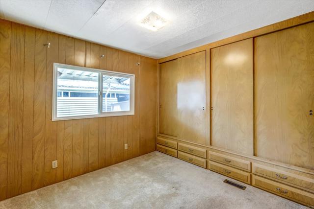 Detail Gallery Image 13 of 25 For 326 Killdeer Ln, Oceanside,  CA 92057 - 2 Beds | 2 Baths