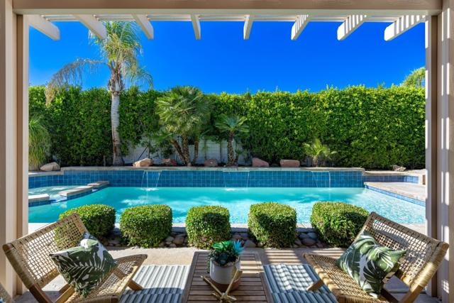 76936 Comanche Lane, Indian Wells CA: https://media.crmls.org/mediaz/f585704c-2e30-4f4d-b348-2cba7e133f8e.jpg