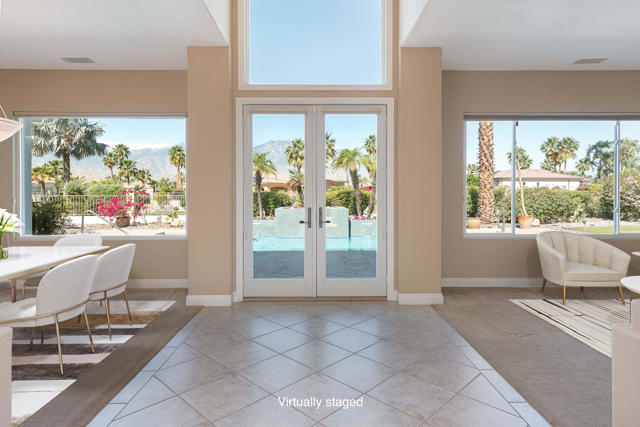 35010 Vista Del Ladero, Rancho Mirage CA: https://media.crmls.org/mediaz/f5857587-e8ac-4042-9e3c-96411603a809.jpg