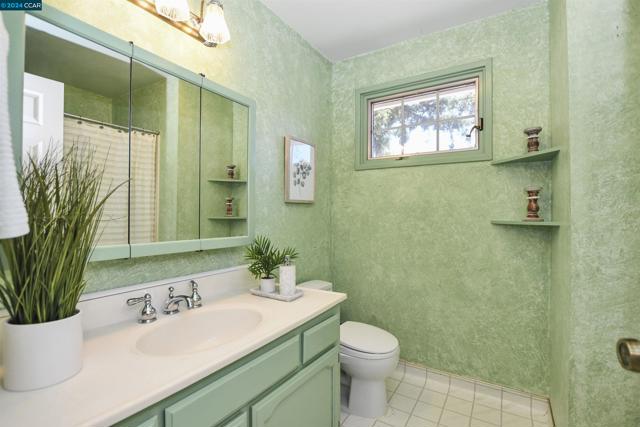 Image 25 of 43 For 4484 Snowberry Ct