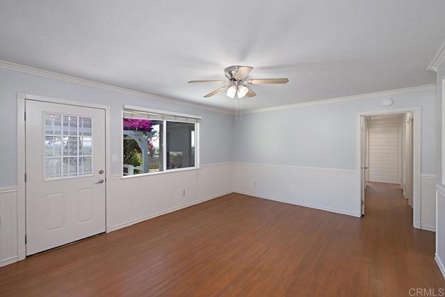 Detail Gallery Image 11 of 65 For 6447 Seascape Dr, San Diego,  CA 92139 - 4 Beds | 2 Baths
