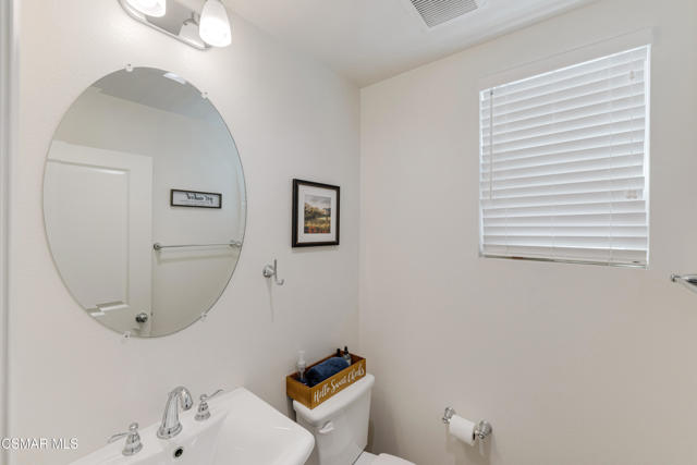 67 Clearwood Street, Fillmore CA: https://media.crmls.org/mediaz/f5896355-fbb8-4c9f-a609-4c7f7e805795.jpg