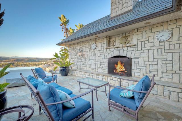31350 Lake Vista Circle, Bonsall, California 92003, 4 Bedrooms Bedrooms, ,4 BathroomsBathrooms,Residential,For Sale,31350 Lake Vista Circle,CRNDP2409644