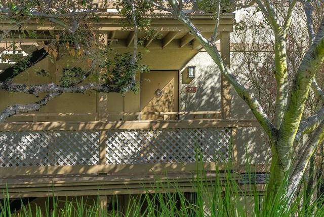 241 Quail Run Court, Monterey CA: https://media.crmls.org/mediaz/f58a0fc6-81f3-4199-93f1-604acb47b121.jpg