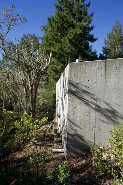 1374 Weston Ridge Road, Scotts Valley CA: https://media.crmls.org/mediaz/f58bf5c5-2c60-4a0a-9480-83e7e5e91ddb.jpg