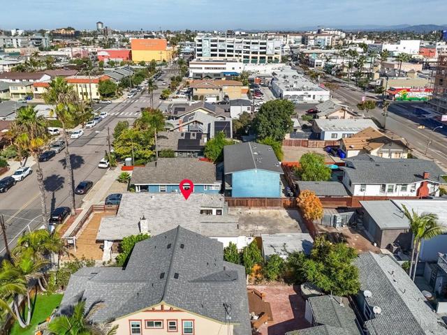 3711 29th St, San Diego CA: https://media.crmls.org/mediaz/f58c72ed-b95b-4e92-b563-5fbbfd285f44.jpg