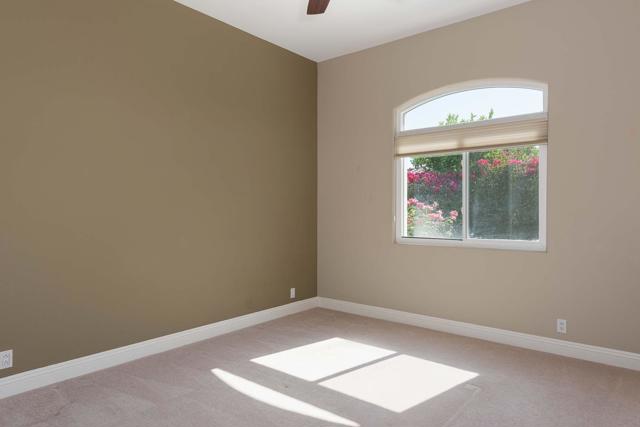 35010 Vista Del Ladero, Rancho Mirage CA: https://media.crmls.org/mediaz/f58c7fe6-3f68-4a62-8762-ff8083e1c015.jpg