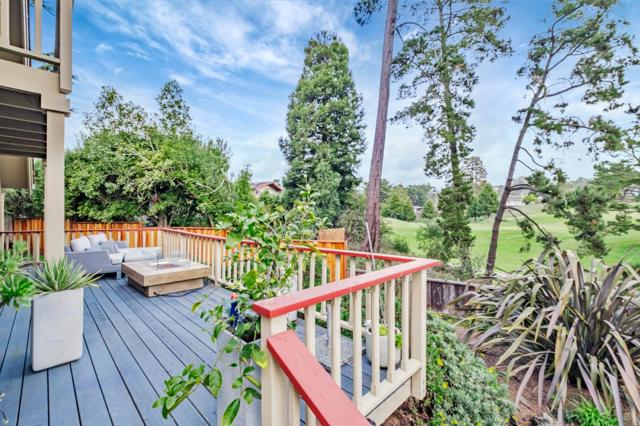 135 Seabreeze Place, Aptos CA: https://media.crmls.org/mediaz/f58c995f-ee0f-48e0-8272-166607968c13.jpg