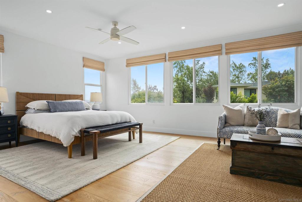 MLS #250040926SD image #16